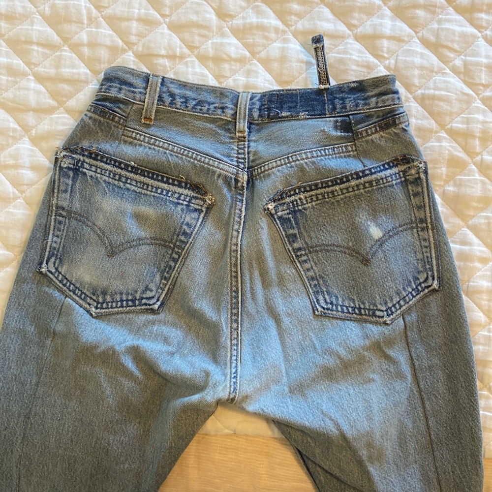 EB DENIM vintage Levi’s jeans - unraveled jeans (as seen on Hailey Bieber) - Picture 6 of 15